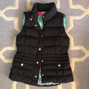Lilly Pulitzer Black Puffer Vest Palm Pattern sz S